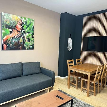 Choice Berlin - Wohnung Fuer Bis Zu 12 Personen Bagian luar foto