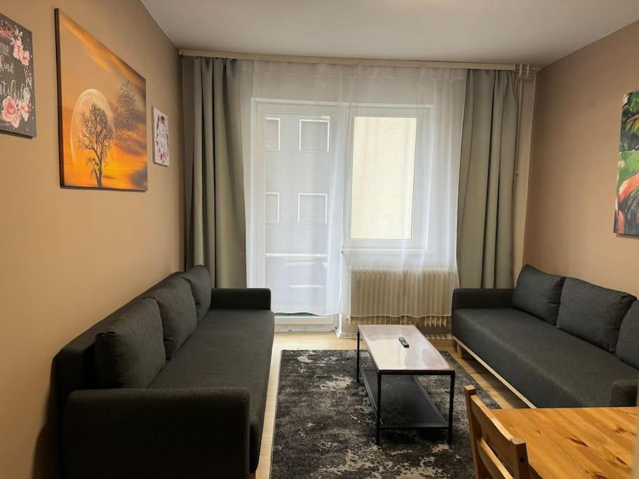 Choice Berlin - Wohnung Fuer Bis Zu 12 Personen Bagian luar foto